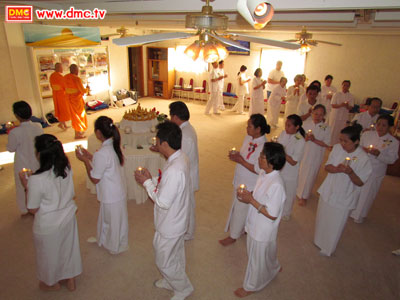 วันวิสาขบูชาวัดพระธรรมกายมินเนโซต้า